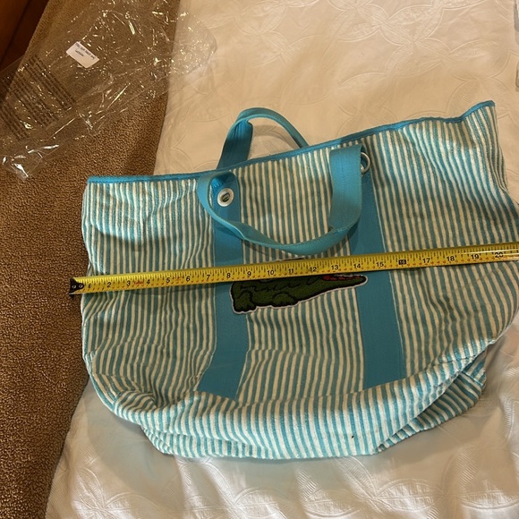 Lacoste/Izod Terry cloth beach bag - Picture 9 of 14